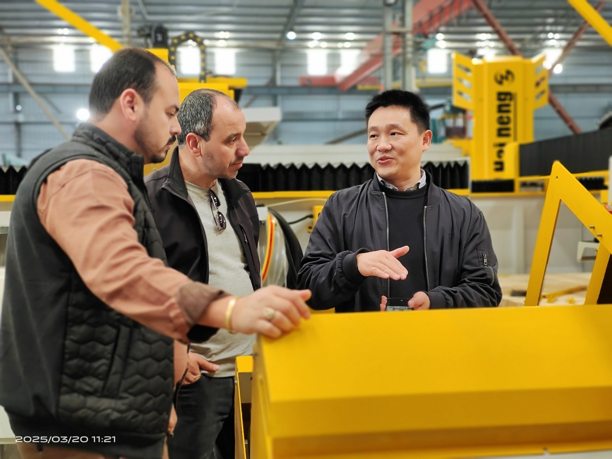 La Foire internationale de la pierre de Xiamen s'est terminée avec succès ! Des clients de nombreux pays ont visité l'usine New Haineng